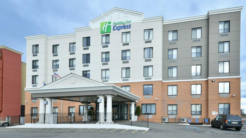 Holiday Inn Express Staten Island West, An Ihg Hotel Ню Йорк Екстериор снимка
